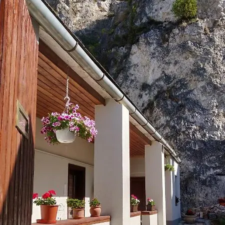 Varvoelgy Vendeghaz - Teljes Haz, Kizarolagos Hasznalattal Vila