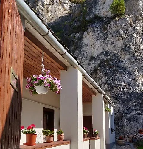 Varvoelgy Vendeghaz - Teljes Haz, Kizarolagos Hasznalattal וילה